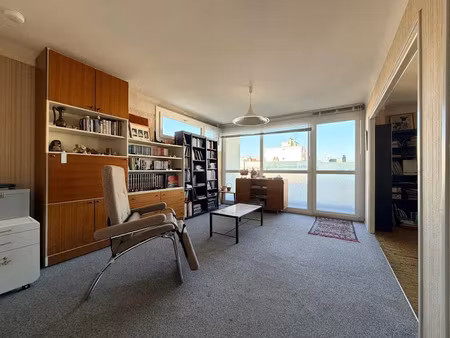 vente appartement 4 pièces 74 m² à vandoeuvre-les-nancy (54500)  120 000 €