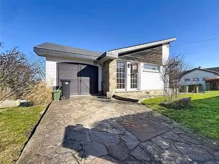 maison 4 façades dans le quartier prisé de mehagne