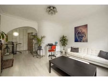 magnifique appartement au rez-de-chaussée