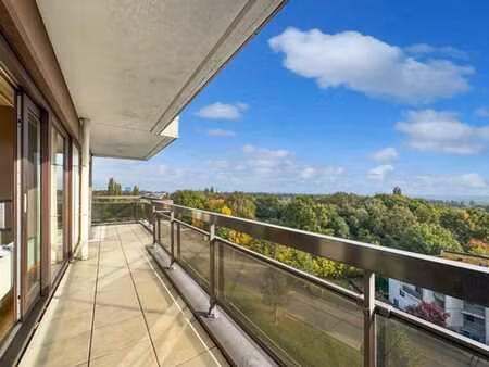 appartement 2 ch avec terrasse et garage