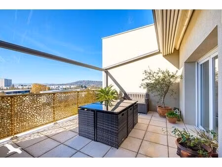 vente appartement 5 pièces 101 m² sathonay-camp (69580)