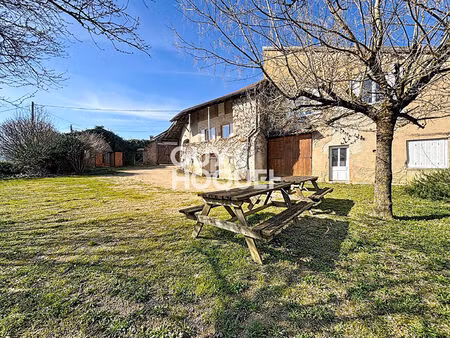 maison de charme 4chbs + studio - 71960 vergisson