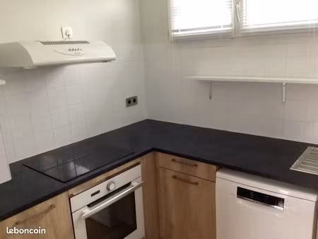 appartement centre village bessières