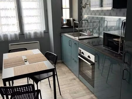 jolie studio en duplex