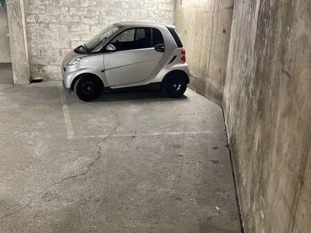 parking sous terrain 75019