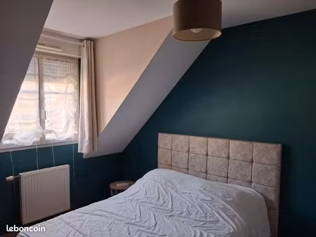 loue chambre meublée allonnes