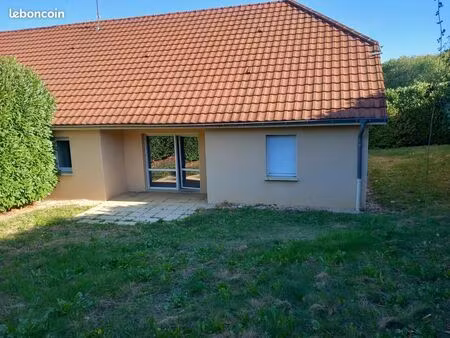 pavillon 4 pièces 80 m²