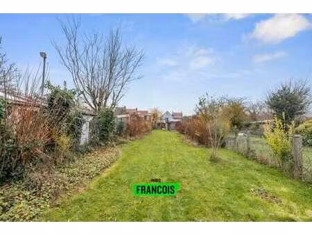 maison familiale sur un grand terrain à assebroek