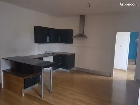 appartement t3/4 centre aurignac