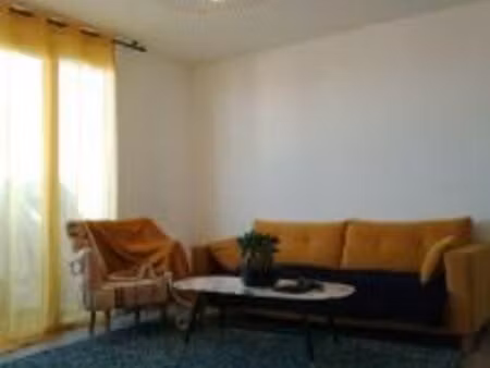 location-appartement entièrement rénové-quartier l'arsenal