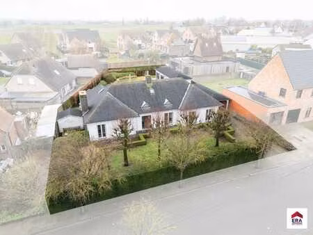 villa élégante avec piscine à tielt