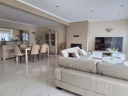 appartement à vendre à erembodegem € 295.000 (llk5s) - wsb group | zimmo