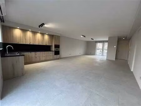 triplex de standing 3 chambres avec balcon et parking