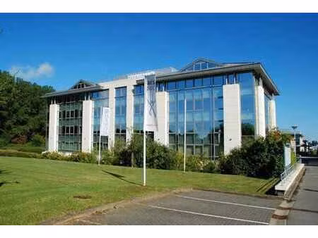 nice office for rent