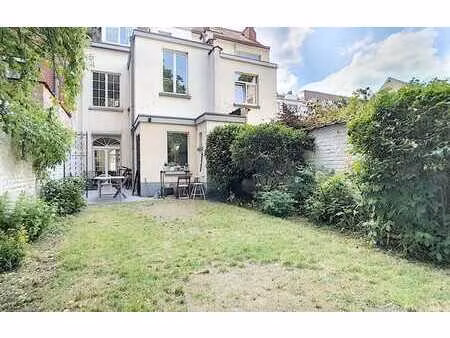 quartier cavell - maison 4 chambres + jardin + garage