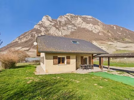 vente maison 5 pièces 112 m² porte-de-savoie (73800)
