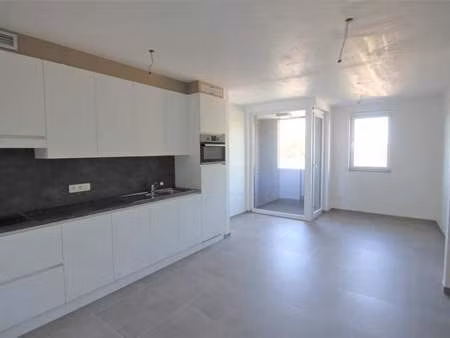 appartement à louer à sint-niklaas € 750 (llkh2) - quares sint-niklaas | zimmo