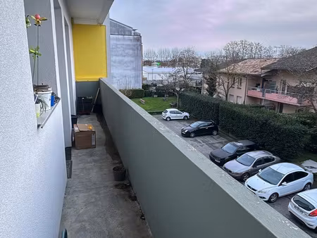 appartement t3 avec balcon - 2ème étage - auterive - cité mo