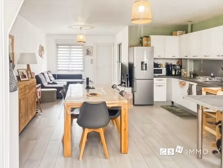 maison 3 pièces 81 m²