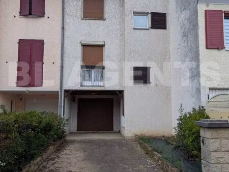 maison de ville à vendre