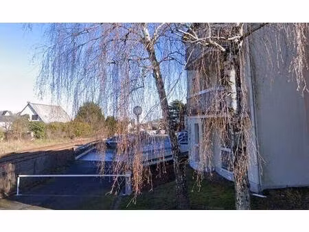 parking à louer