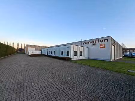 bâtiment commerciamà vendre à hamme