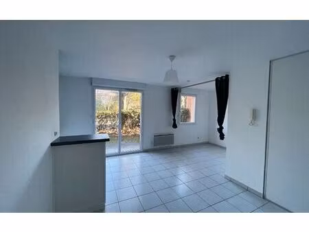 location appartement  29.78 m² t-2 à tournefeuille  514 €