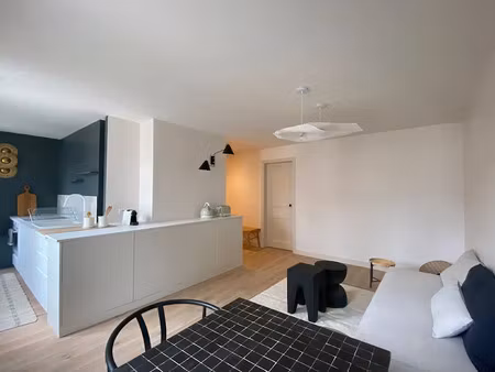 location meublée appartement 2 pièces 41 m² à paris 6ème (75006)  2 635 €