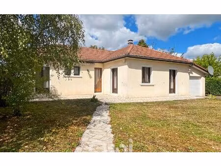 maison saint-priest-taurion 122 m² t-4 à vendre  187 000 €