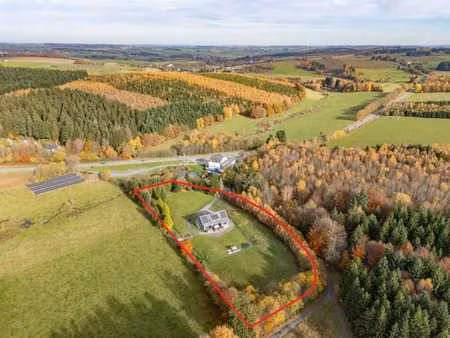 villa 6ch sur 1 ha de terrain à bastogne