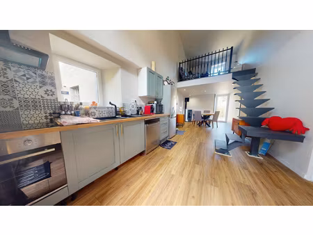 agréable maison de village rénovée de 110m2 avec jardin clos