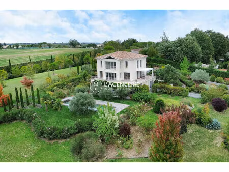 vente villa 9 pièces