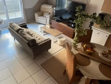 maison de ville archiac a louer