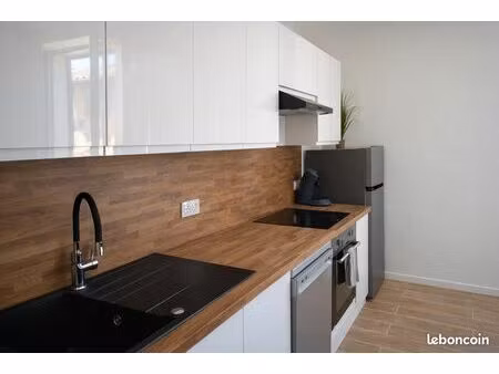 loue t2 meublé centre ville