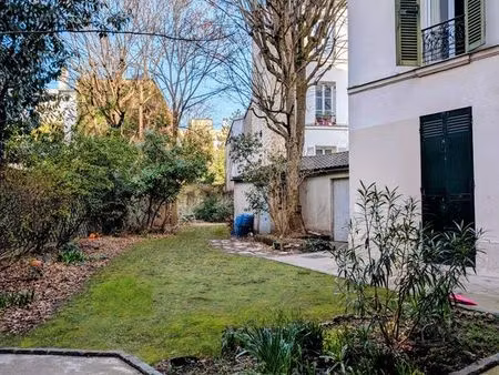 deux pièces meublé de charme avec accès jardin