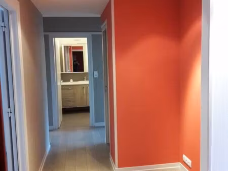 appartement 3 pièces 64 m²