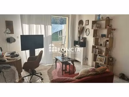 cugnaux t1 bis avec cellier et parking