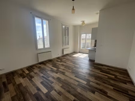 location appartement 2 pièces 40 m² à libourne (33500)