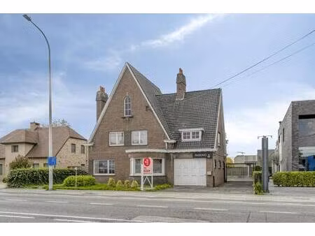 unieke woning te koop te kortrijk met een uitstekende ligging