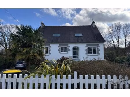 maison rostrenen 171.16 m² t-6 à vendre  225 000 €