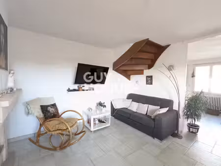maison à vendre de 5 pièces de 96 m²