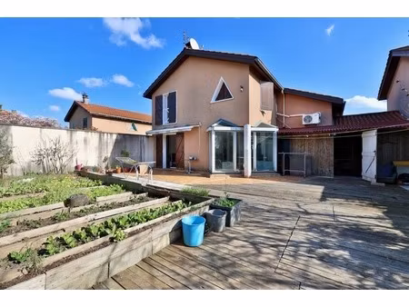 maison à vendre 6 pièces venissieux (69)