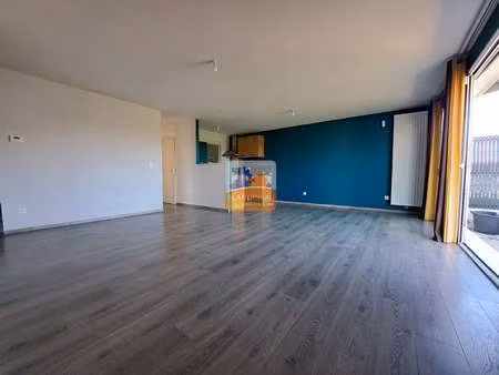 vente maison à vue (44640) : à vendre / 81m² vue