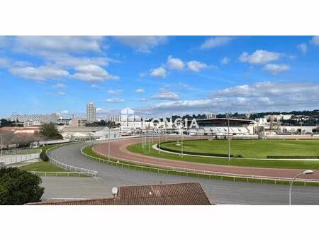 13010/studio dans résidence étudiante