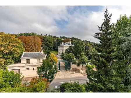 vente appartement 5 pièces 147 m² à ville-d'avray (92410)  695 000 €