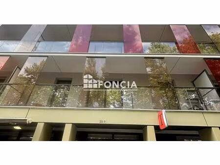 - bordeaux quartier gaviniès - place de parking sécurisée en sous-sol