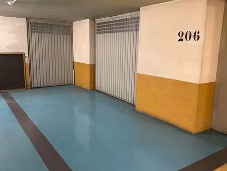 parking sécurié à vendre - trocadéro / paris 16