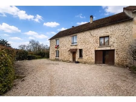 maison briarde  7 chambres et jardin