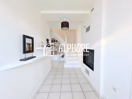 exclusivité alphore immobilier : maison spacieuse à vendre à la salle de vihiers