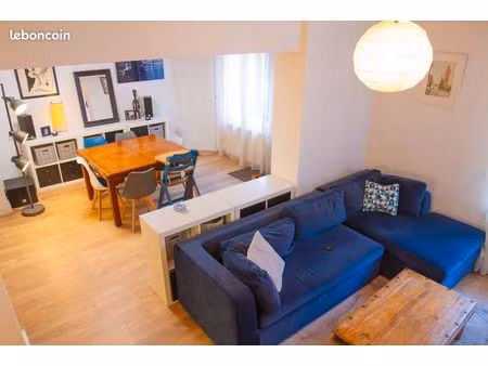 maison de ville 165 m2 avec dépendance 48 m2 louée assurant une rentabilité de 1000 /mois